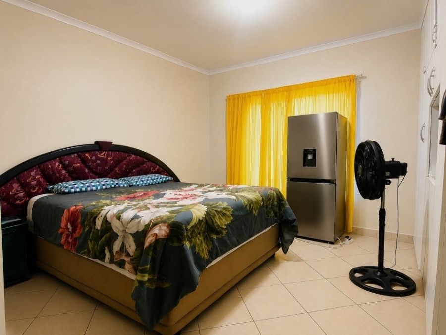 2 Bedroom Property for Sale in Waterval East North West